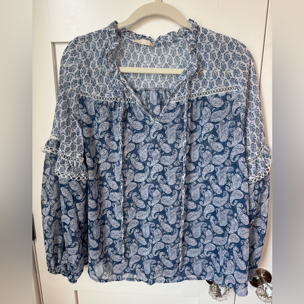 Altar’d State Sheer Paisley Print Blue Flowy Blouse size M
